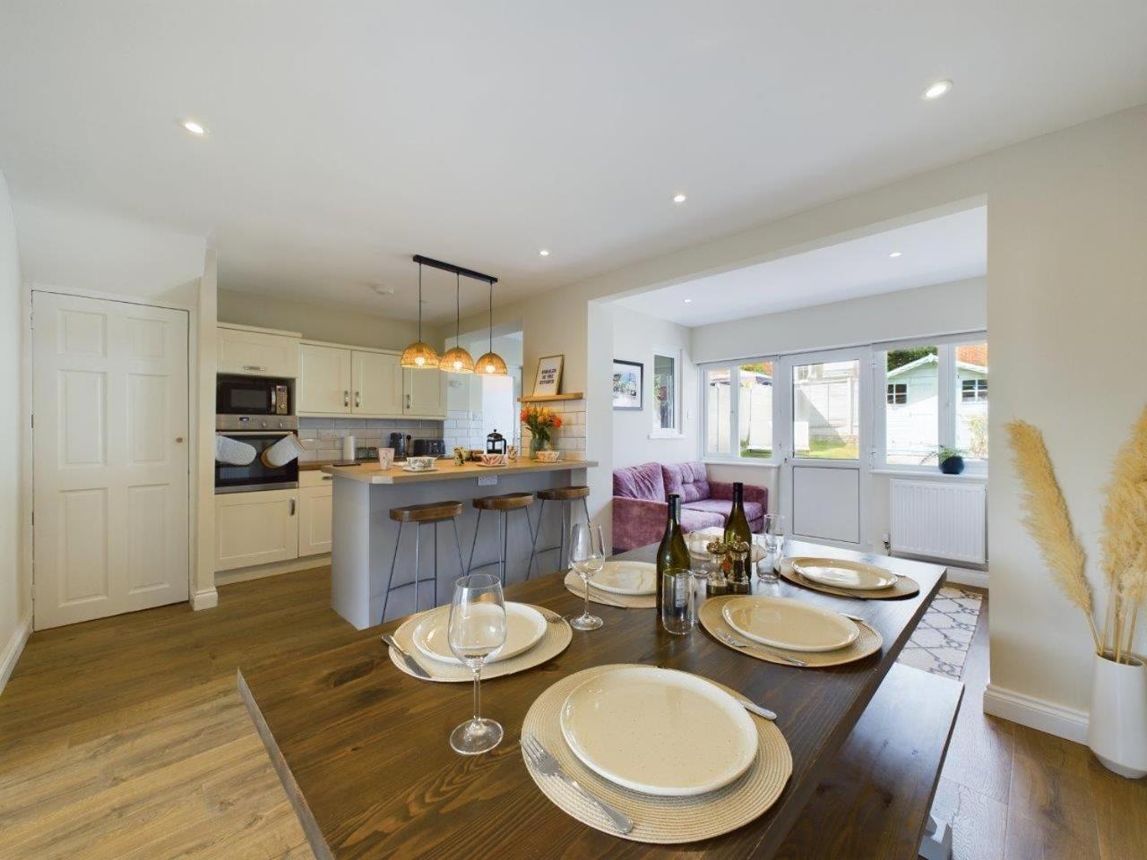 Stones Throw - Stunning House, Mins From Beach And Dogs Welcome Бродстейрс Экстерьер фото