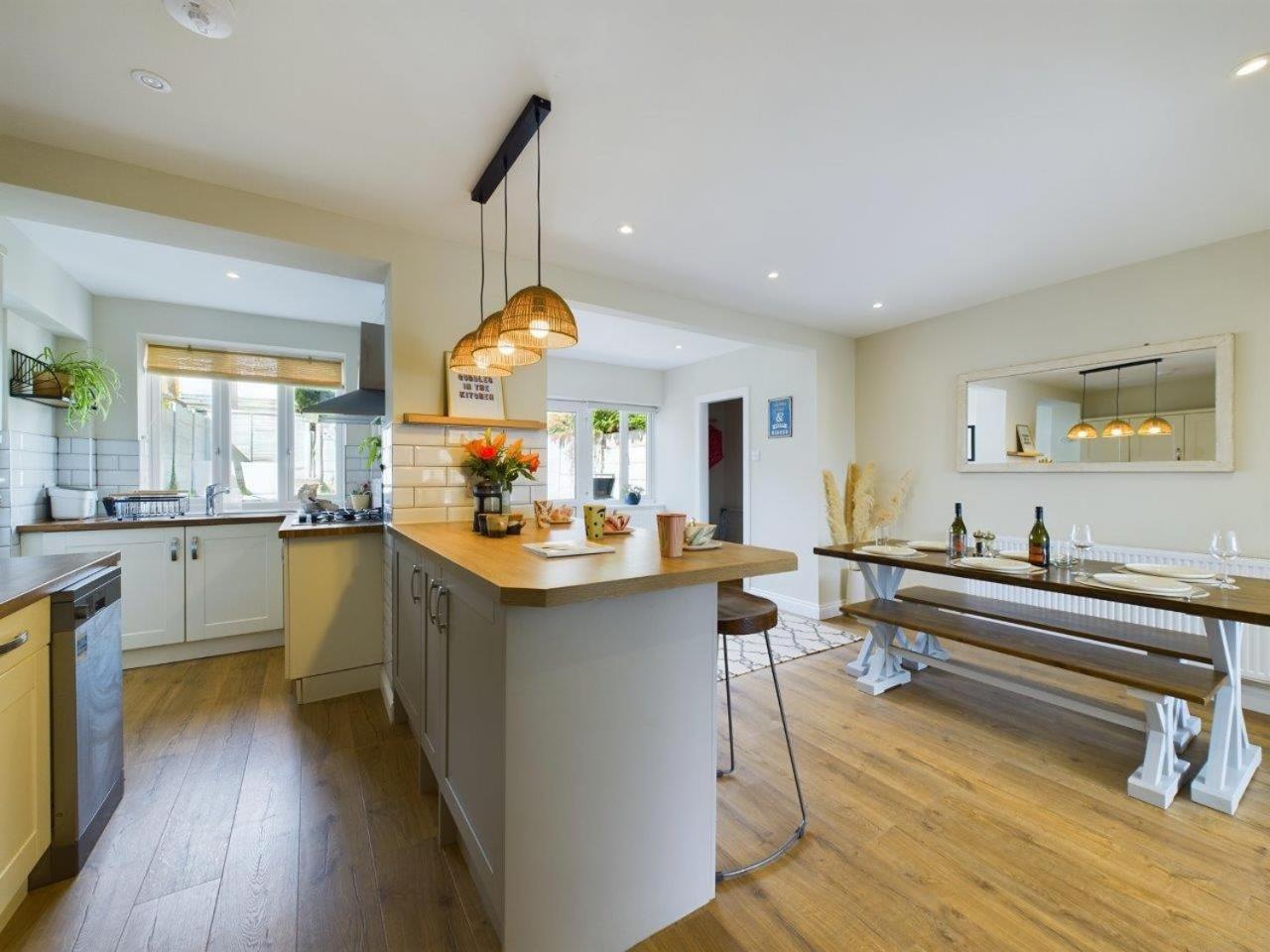 Stones Throw - Stunning House, Mins From Beach And Dogs Welcome Бродстейрс Экстерьер фото
